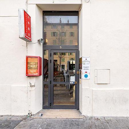 Studio Travel 24M2, 120M Vieux-Port ,Clim , Wifi ,Acces Autonome Avec Code Marsella Exterior foto