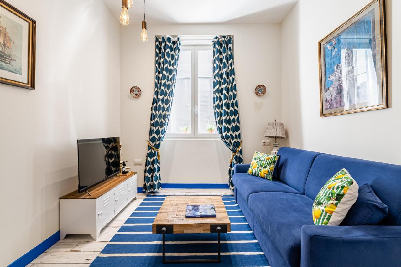 Studio Travel 24M2, 120M Vieux-Port ,Clim , Wifi ,Acces Autonome Avec Code Marsella Exterior foto